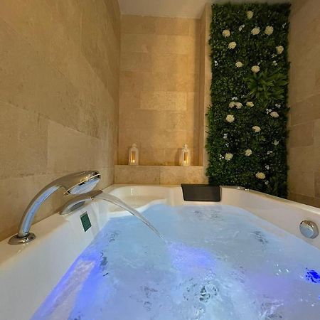 Appartement Dampierre En Yvelines Exteriör bild